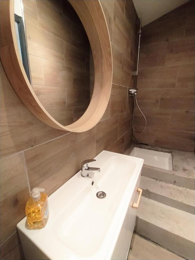 קרקסון Calme En Centre Ville Appartement , Spacieux Et Renove A 50M De La Place Carnot מראה חיצוני תמונה