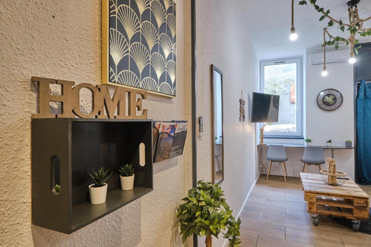 קרקסון Calme En Centre Ville Appartement , Spacieux Et Renove A 50M De La Place Carnot מראה חיצוני תמונה